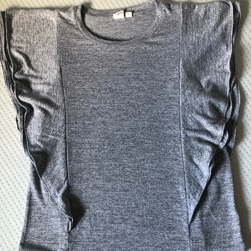 GAP Ruffle Top